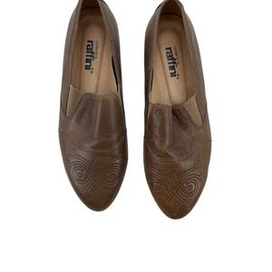 Umberto Raffini Tan Leather Embossed Loafer Flats Women's Size 37
